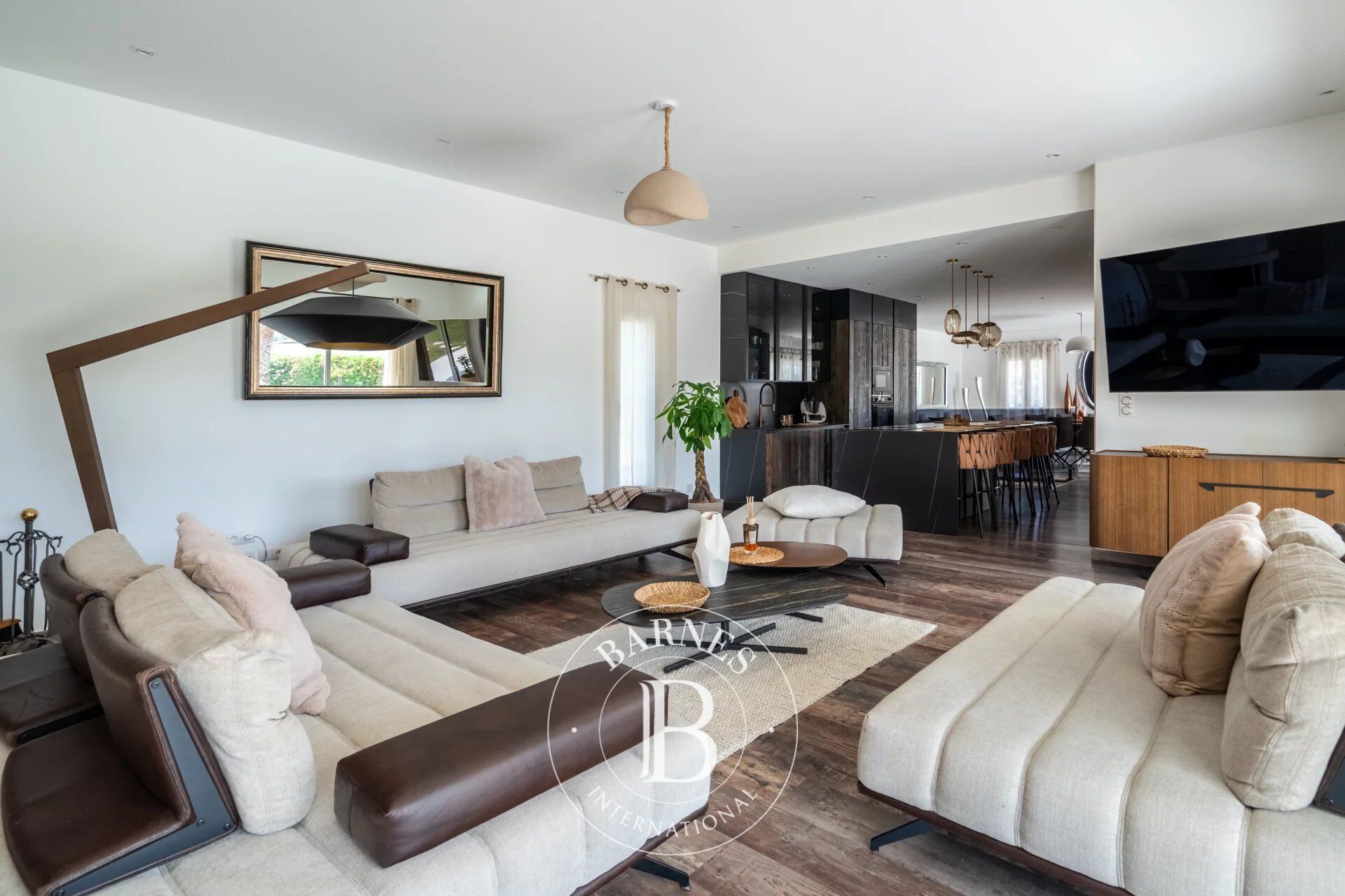 VENTE - AUBAGNE - MAISON FAMILIALE - PISCINE - TERRAIN PAYSAGÉ - picture 3