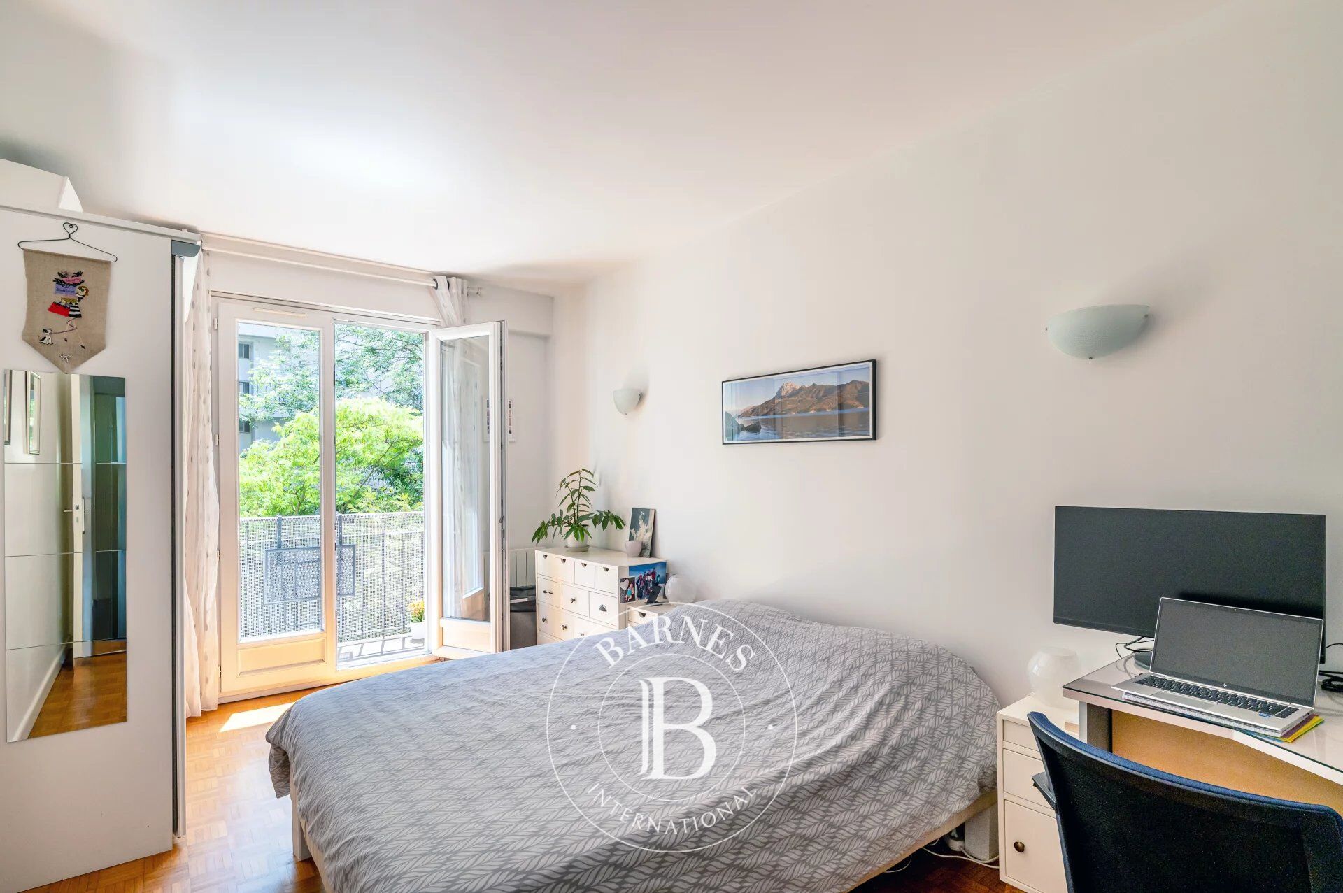 For Sale Apartment | Neuilly-sur-Seine - picture 6