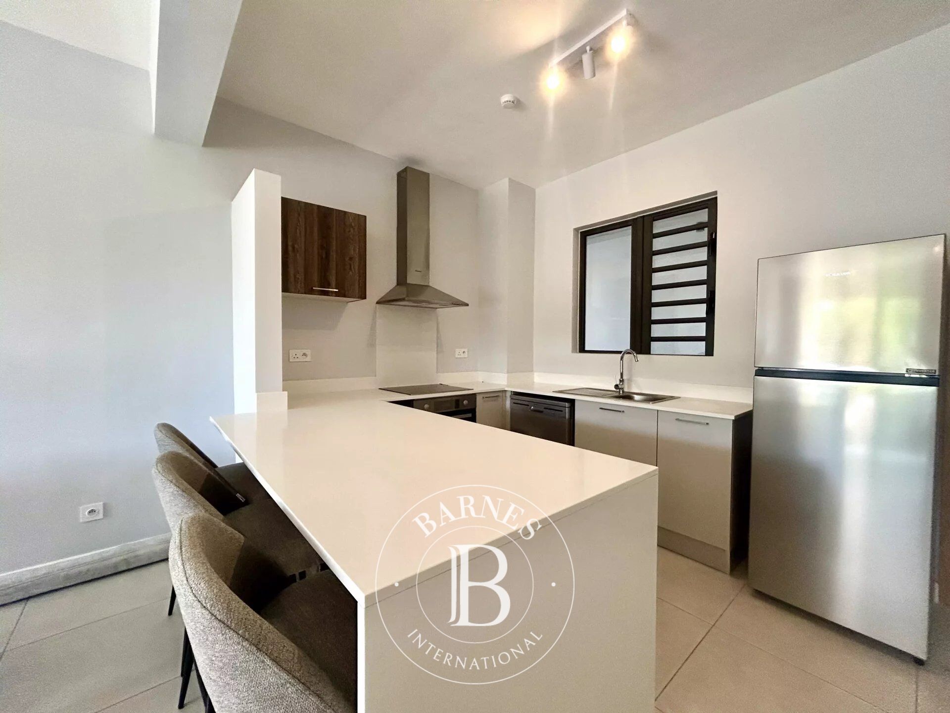 CASCAVELLE - Appartement 2 chambres - picture 3