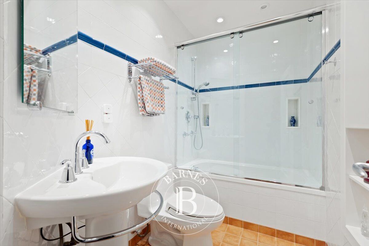 Daire Westmount - picture 19