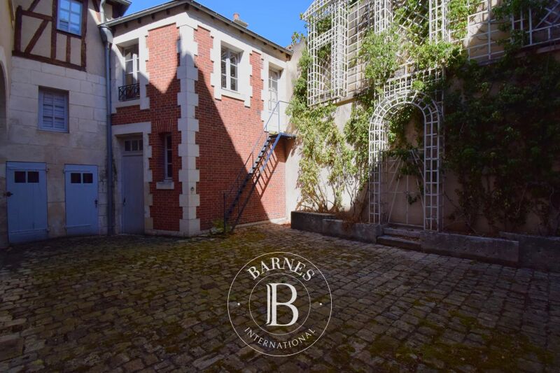 Venta, Palacete Bourges - picture 2