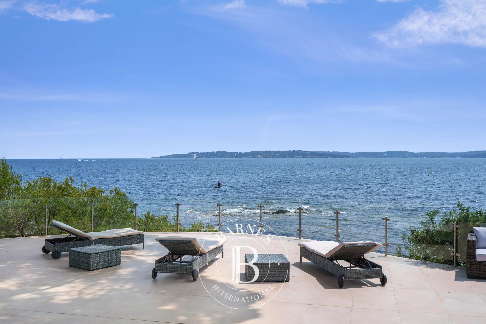 SAISONVERMIETUNG -  SAINTE-MAXIME - POINTE DES SARDINAUX - FUSS IM WASSER - SCHWIMMBAD - picture 3