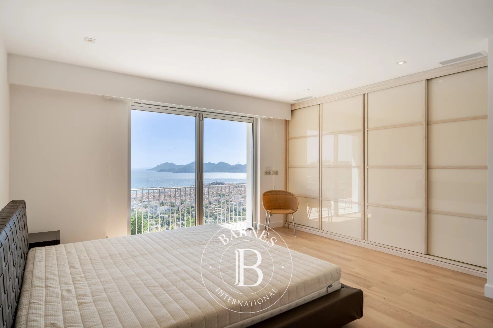 Villa Cannes - picture 10