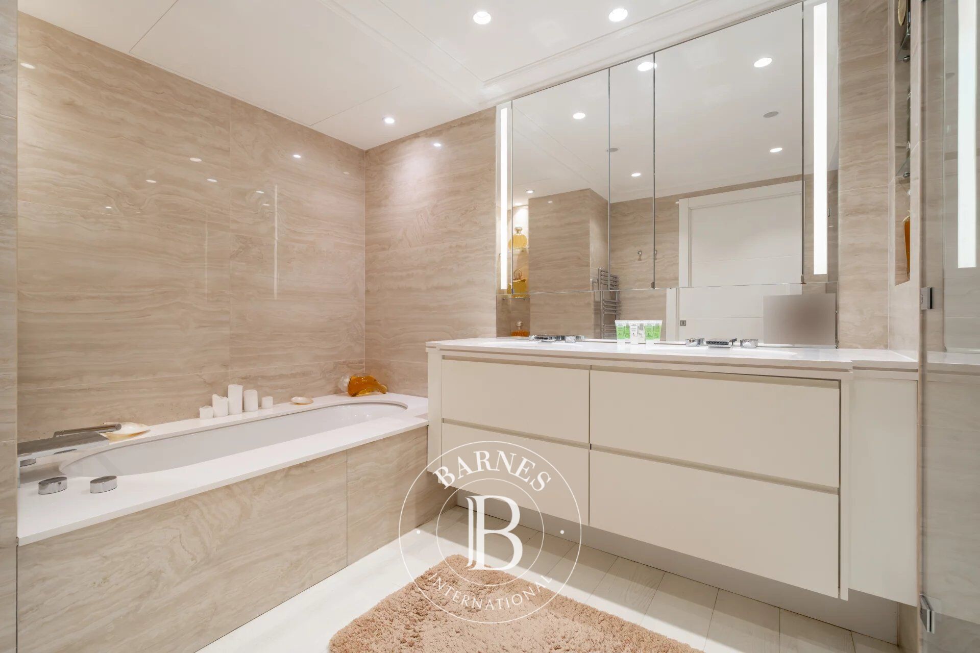 Daire Cannes - picture 9