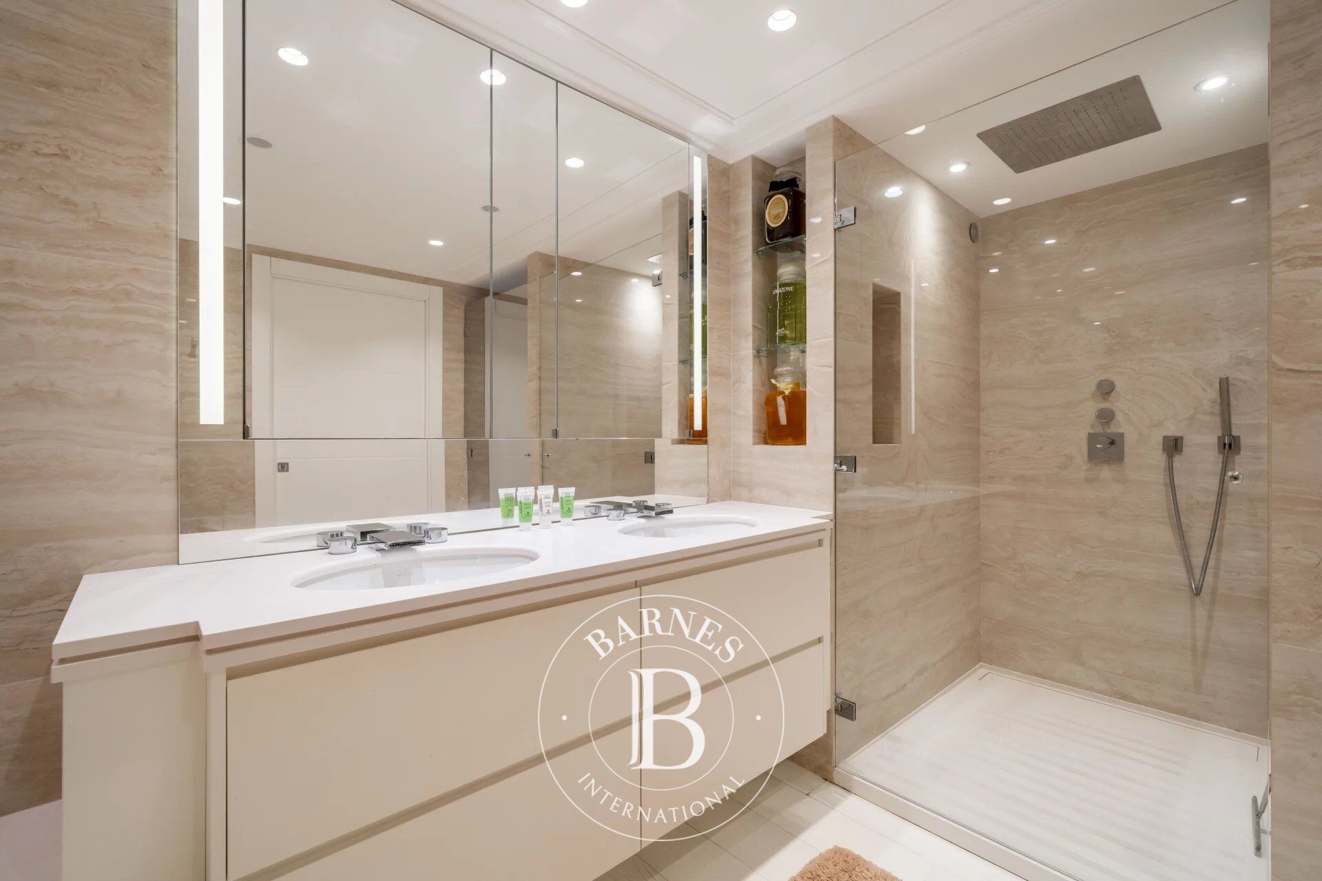 Daire Cannes - picture 11