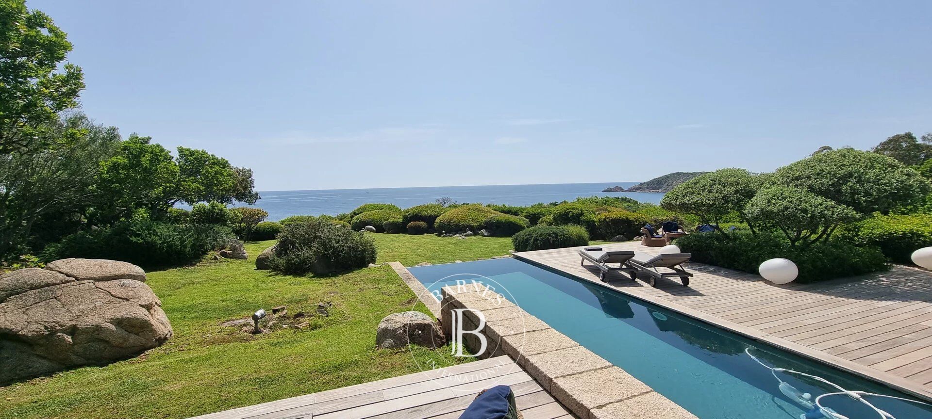 For Sale, Villa Sainte-Lucie-de-Porto-Vecchio - picture 1