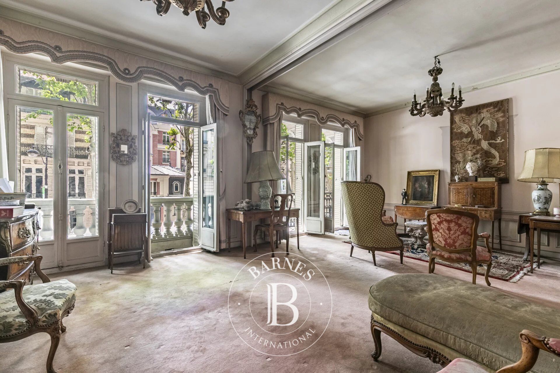 PARIS 7 - GROS CAILLOU - 127M2 - 2 CHAMBRES - VUE TOUR EIFFEL - picture 3