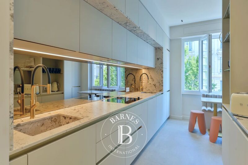 For Sale, Apartment Lyon 6ème - picture 3