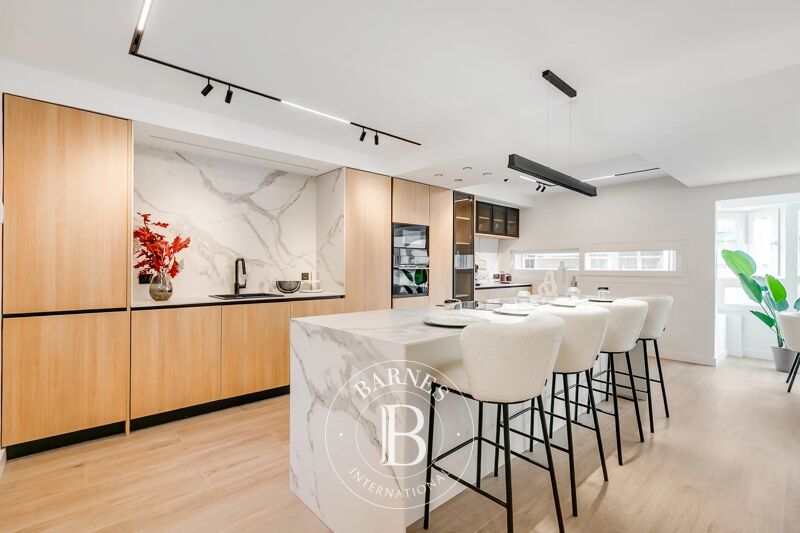 Madrid – Salamanca – Appartement de luxe extérieur rénové à louer