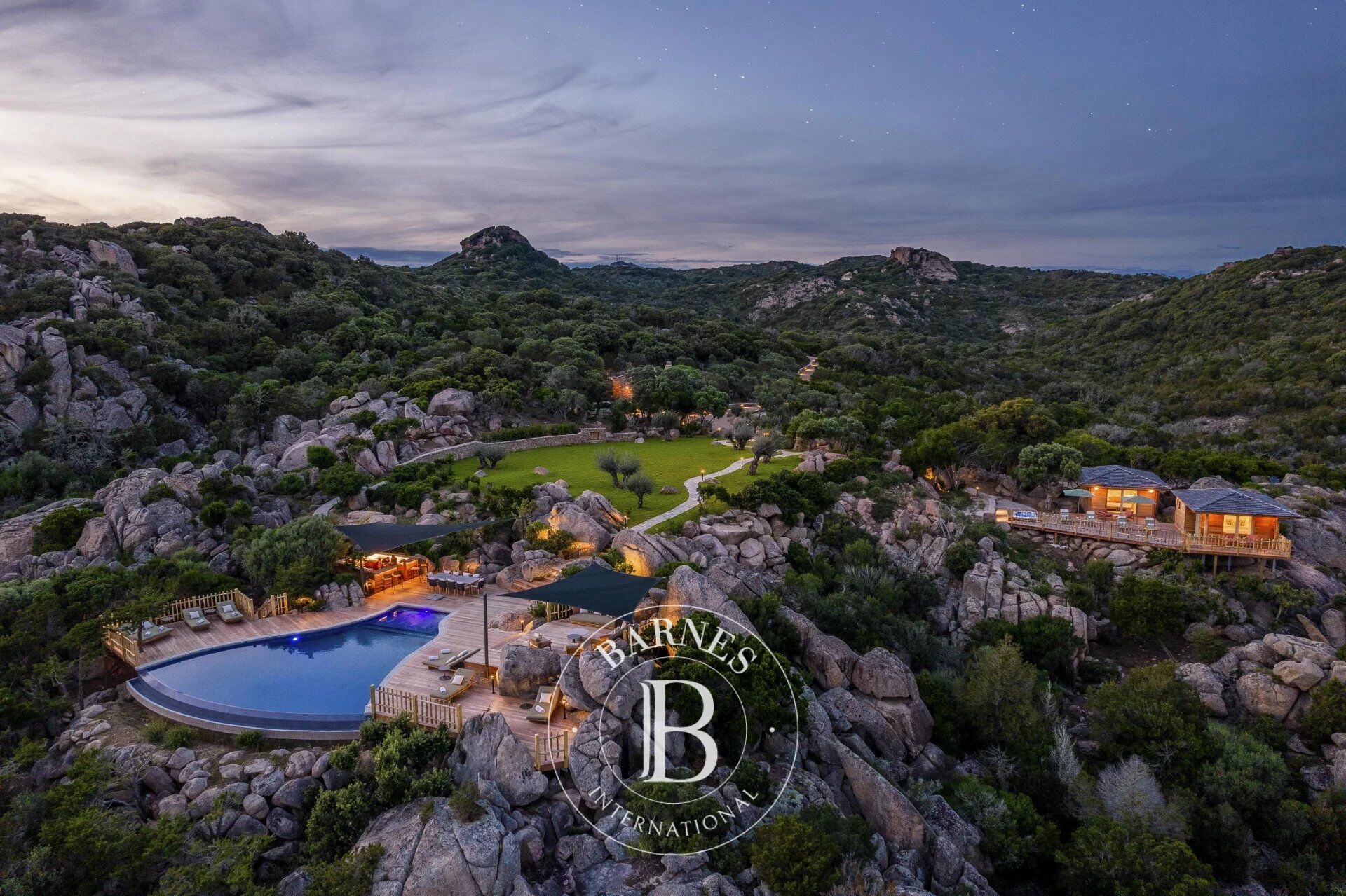 Villa Bonifacio - picture 1