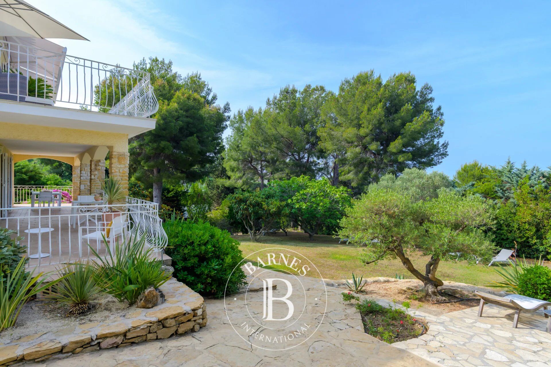 Villa Saint-Cyr-sur-Mer - picture 1