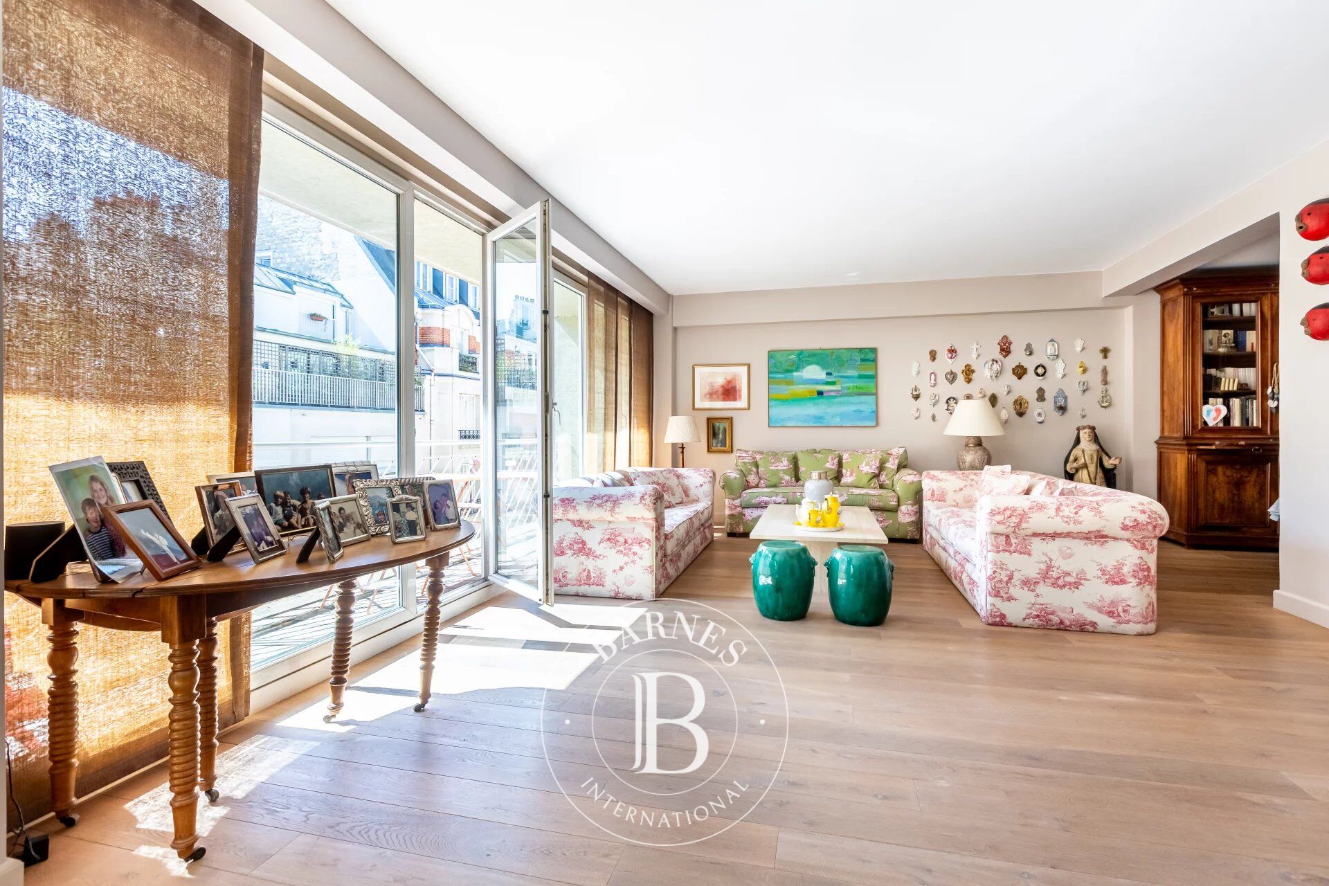 EXCLUSIVITE - Auteuil - Appartement de 2/3 chambres - Etage élévé et balcon - picture 3