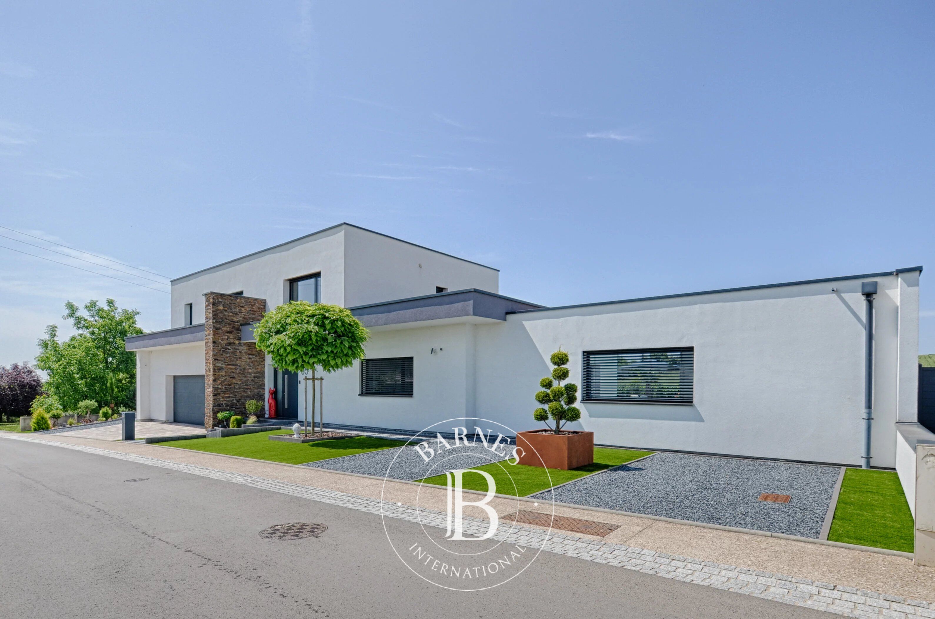 Villa Thionville - picture 1