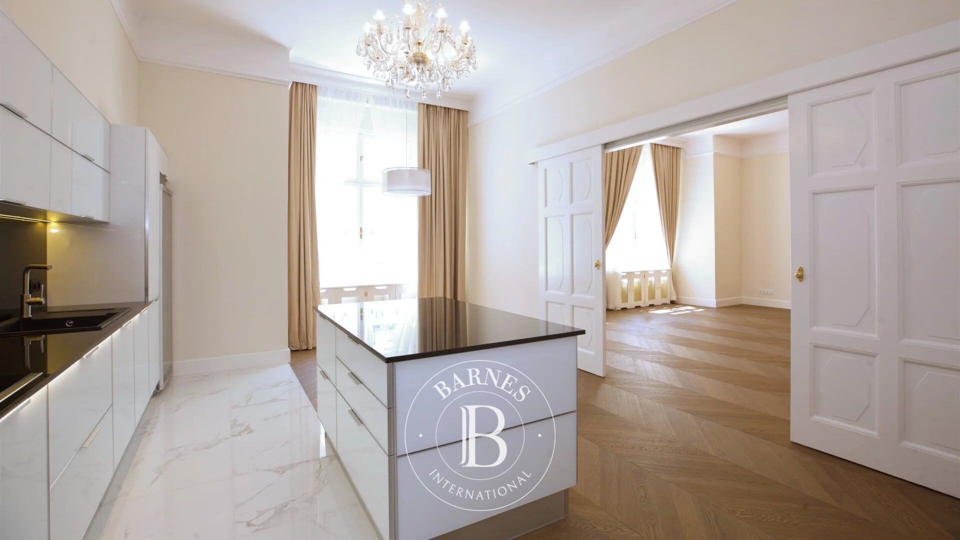 Appartement Budapest - picture 1