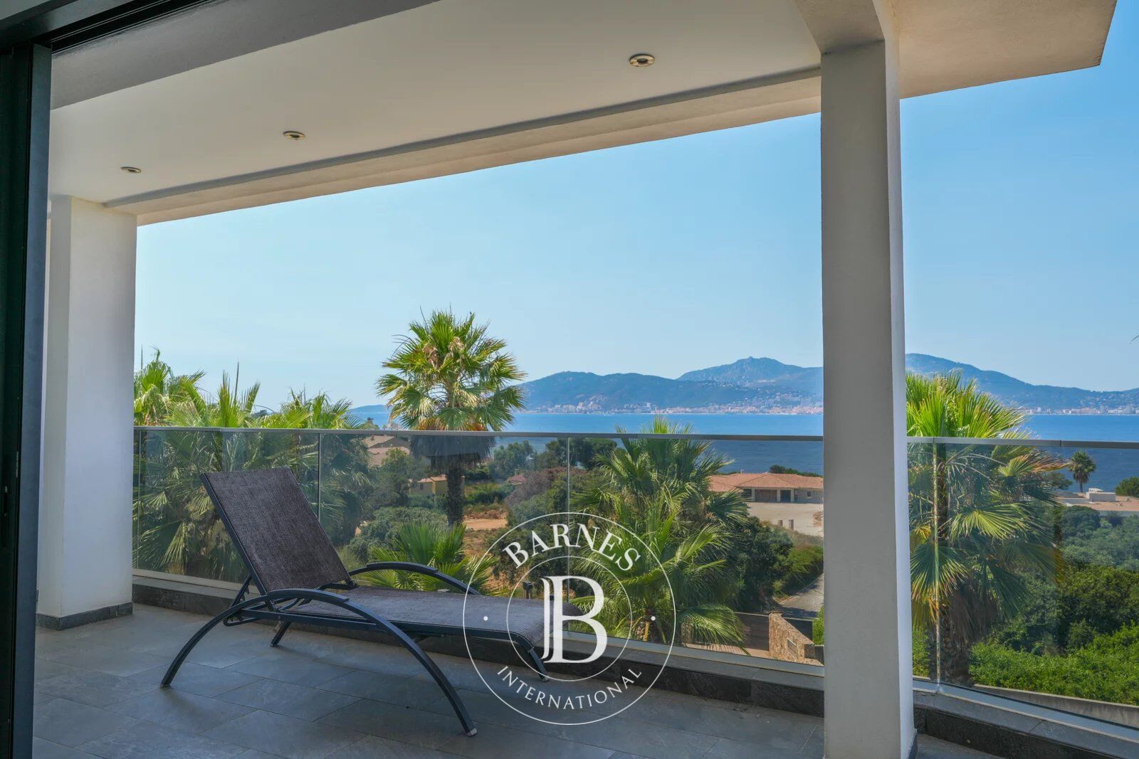 Porticcio, Rive-Sud d'Ajaccio, Appartement,  3 Chambres, vue mer panoramique - picture 1