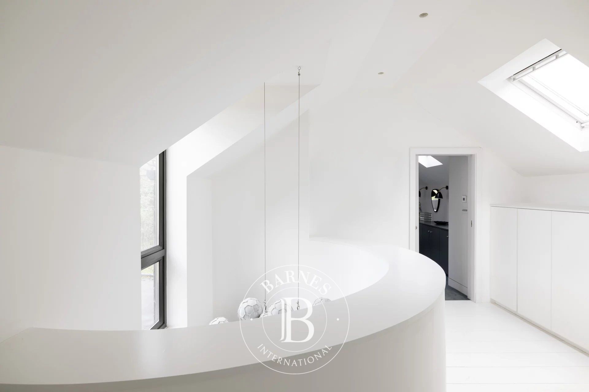 Ev London - picture 13