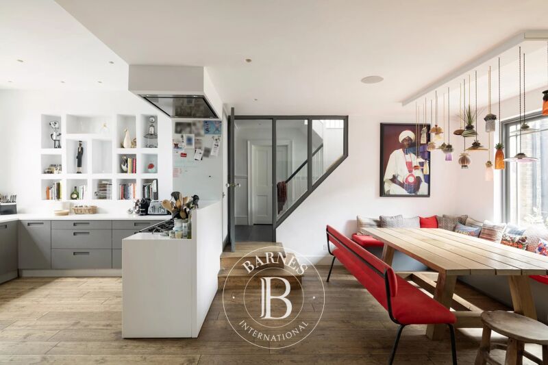 Venta, Casa London - picture 2