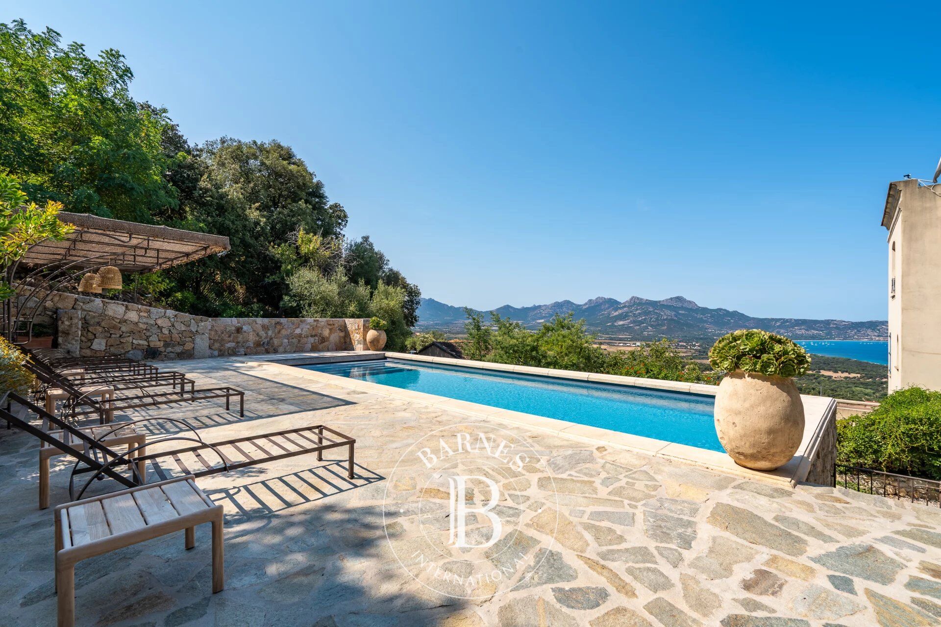 Lumio, Maison de Maître, 9 chambres, vue panoramique mer et village, piscine, proche plage - picture 2