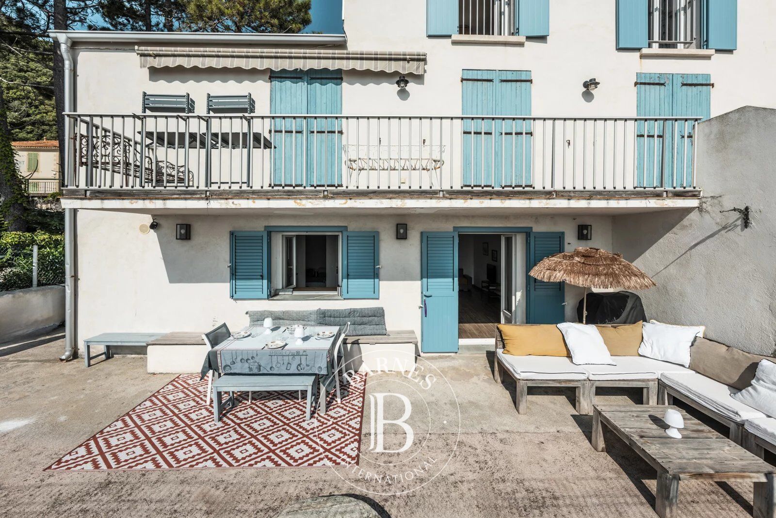 Lavasina, beachfront apartment, 1 bedroom, large terrace, panoramic sea view - picture 2