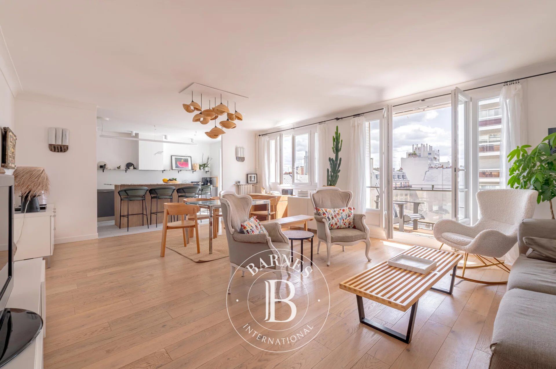 Apartment for sale Paris 14 - Alésia - 3-bed - Upper floor - picture 1