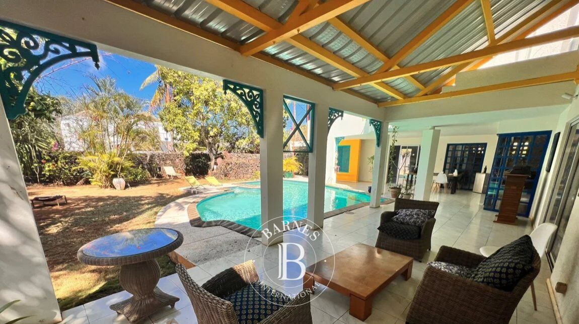 PEREYBERE - Charmante maison familiale avec piscine - 4 chambres - picture 1