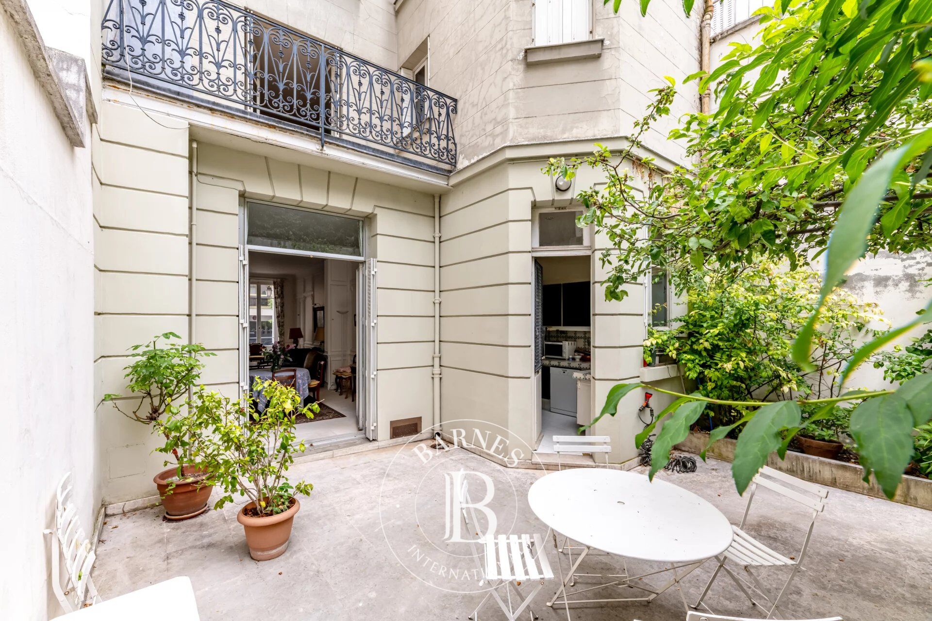 Paris 16ème -  Hôtel particulier de charme - picture 1