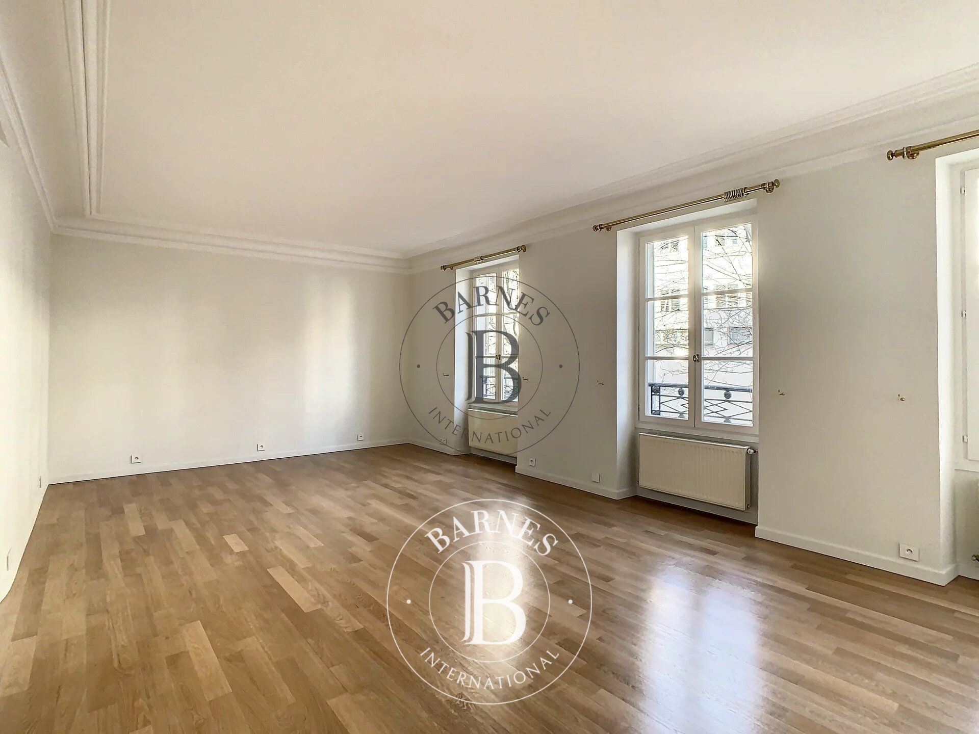 The BARNES rental department is presenting this property: - picture 2