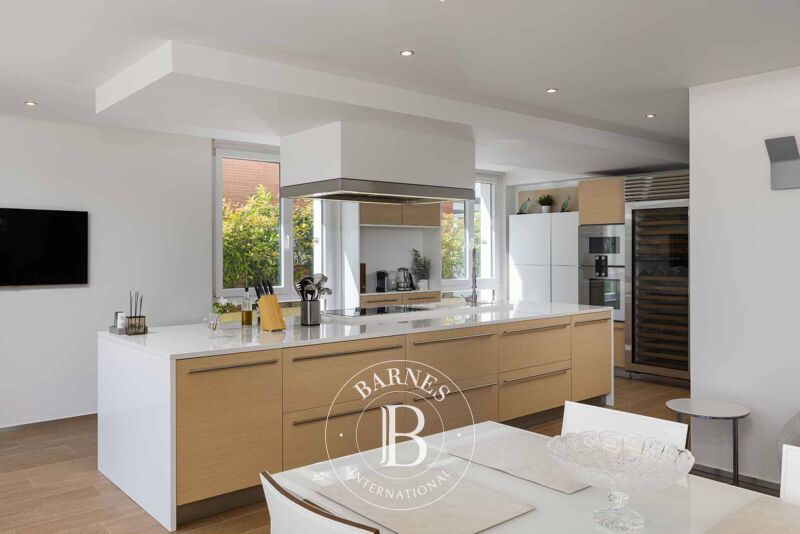 Venta, Villa Coppet - picture 3