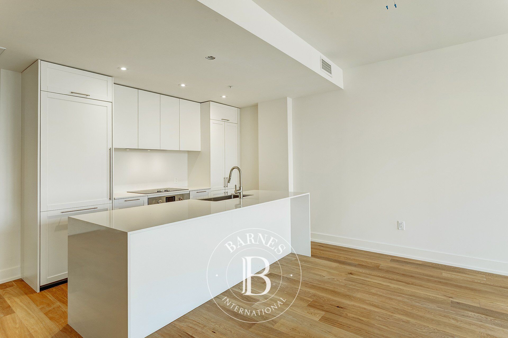 Daire Montréal-Ouest