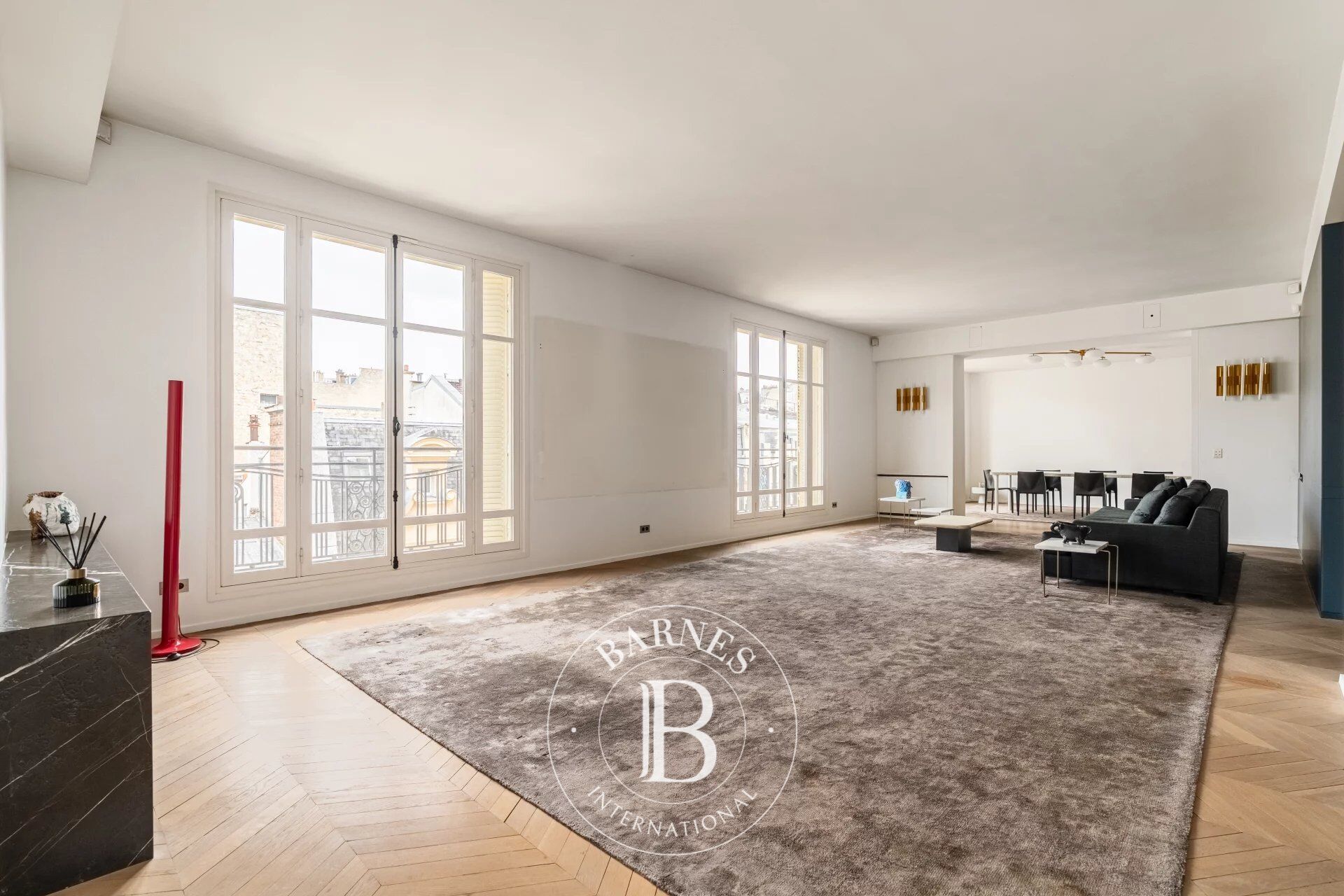 Paris 16 - Spontini/Victor Hugo - 3 bedrooms - picture 2