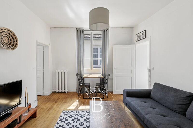 For Sale Apartment | Paris 7ème - picture 2