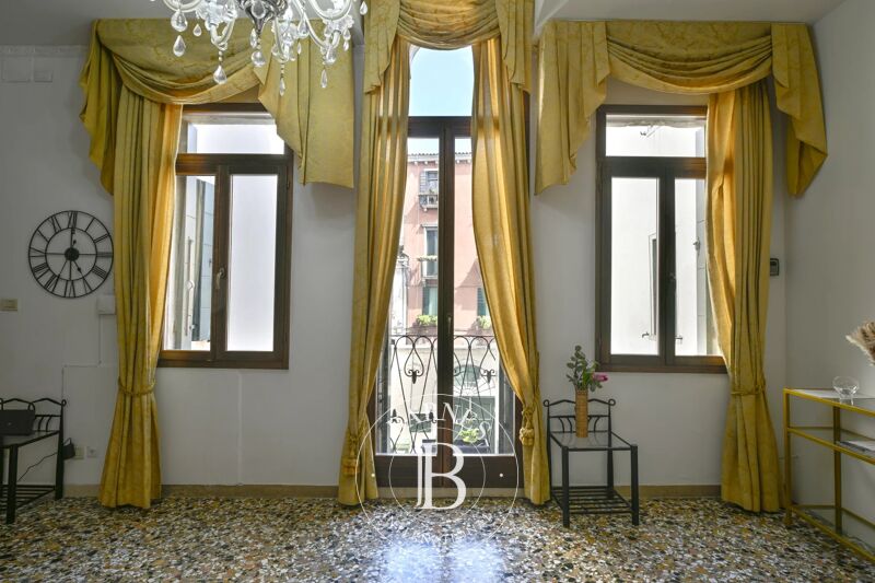 For Sale Apartment | Venezia - picture 2