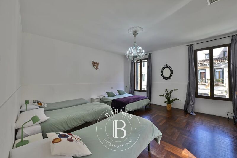 For Sale Apartment | Venezia - picture 3
