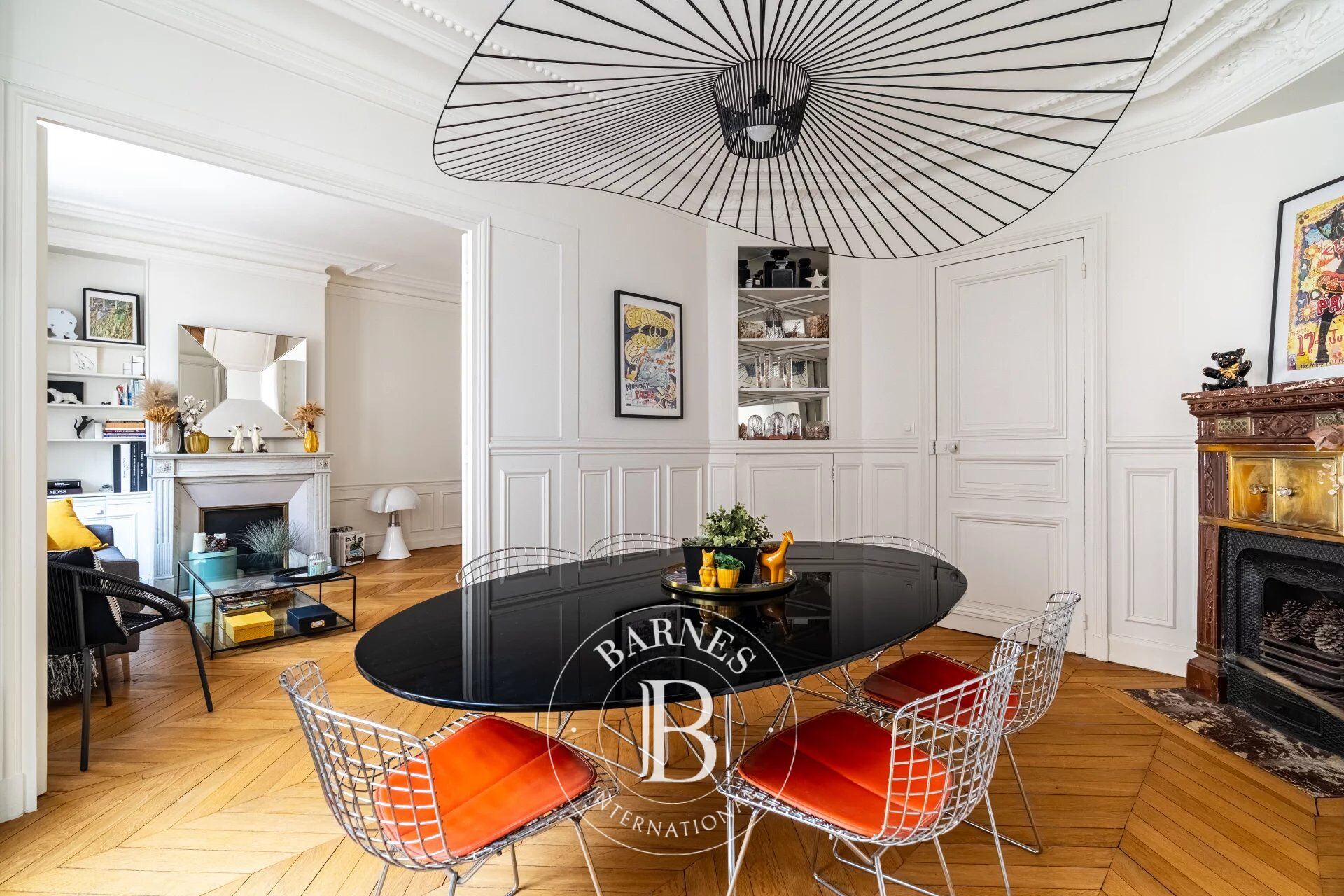 Exclusive listing - Neuilly-Sainte Foy - 1 to 2-bed apartment - Period charm - Close to the shops and public transport services - picture 3