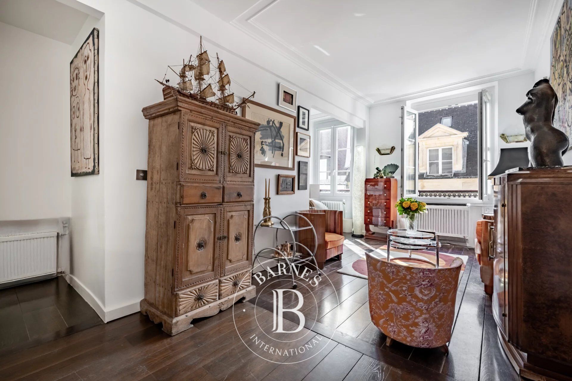 Piso Paris 3ème - picture 3