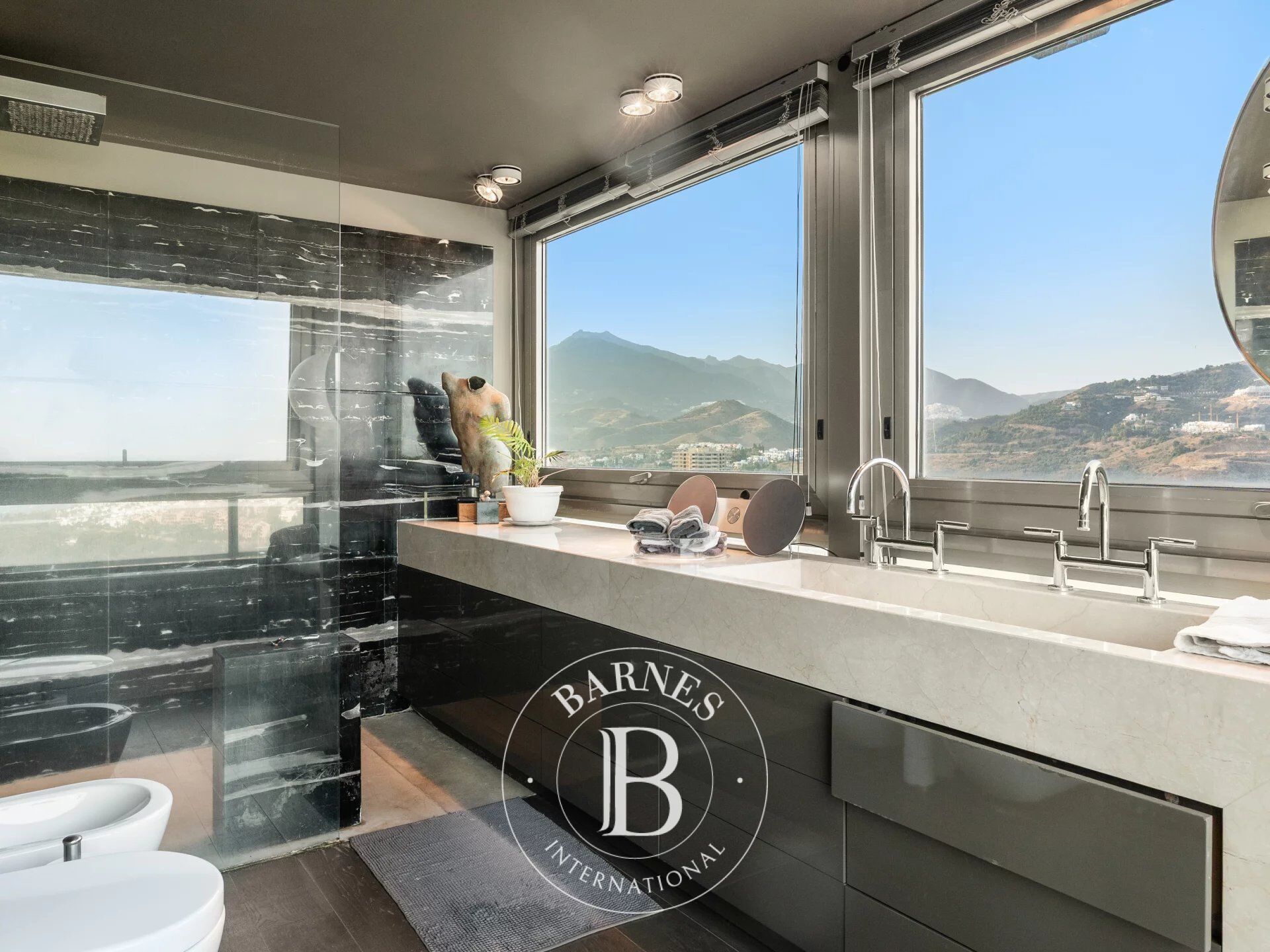 Penthouse Marbella - picture 16