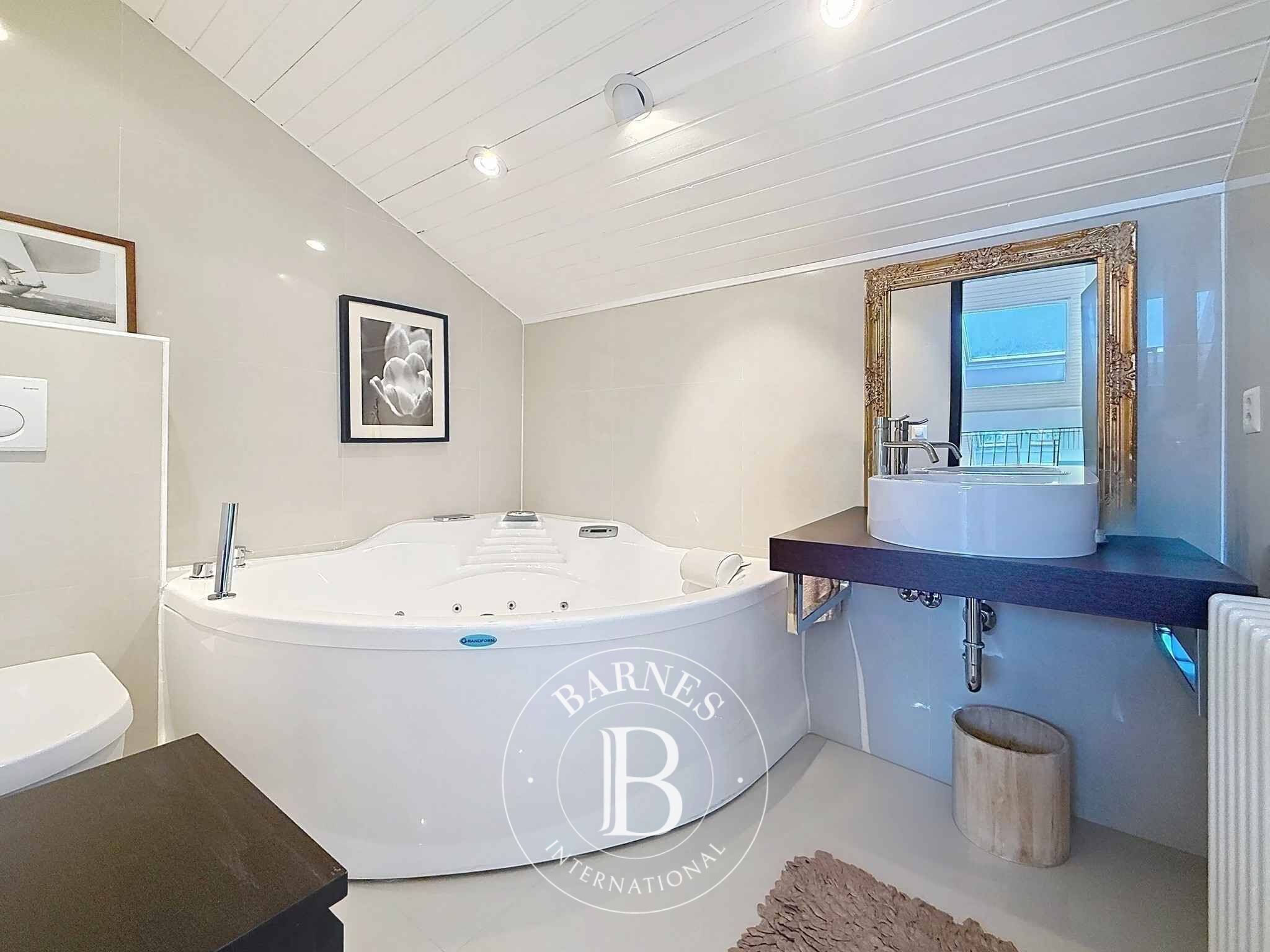 Villa Founex - picture 6