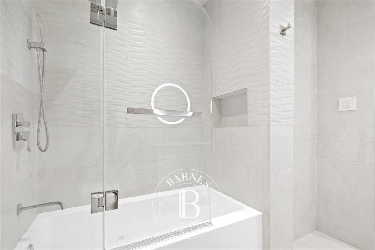 Ev Hampstead - picture 21