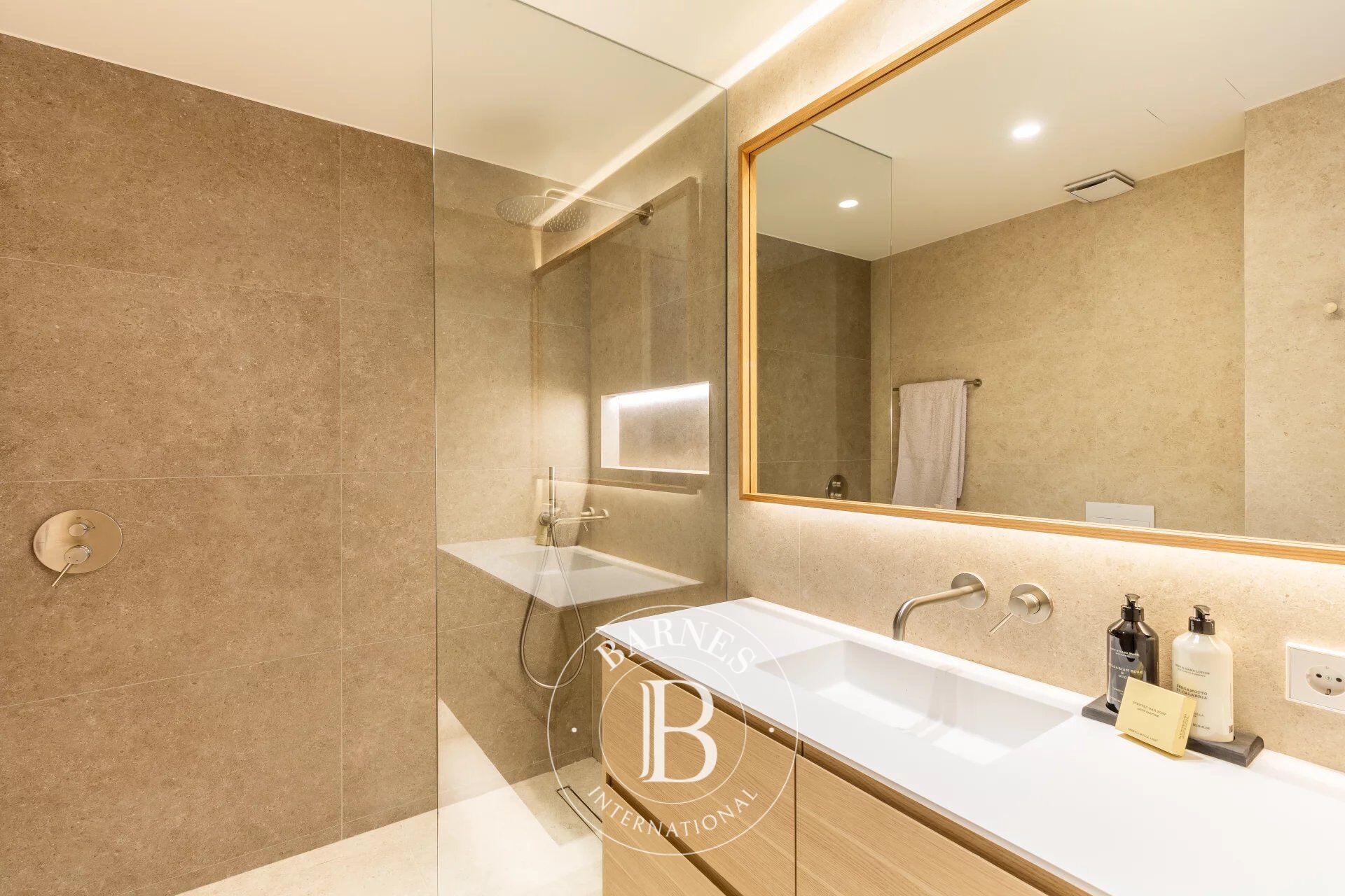 Daire Madrid - picture 31