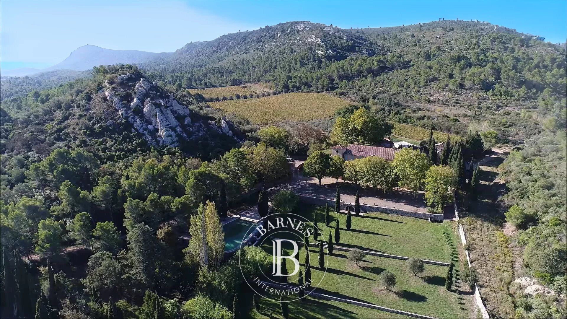 Occitanie - Exceptional property of approximately 307 hectares - picture 1