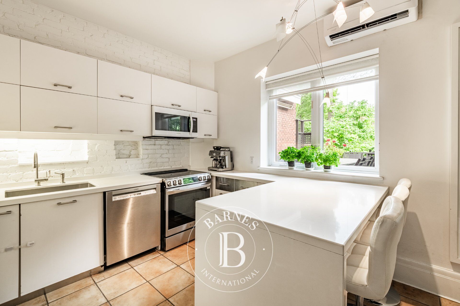 Ev Montréal (Outremont) - picture 26