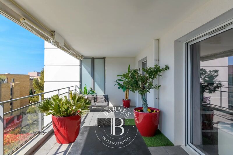 For Sale Apartment | Marseille 7ème - picture 2