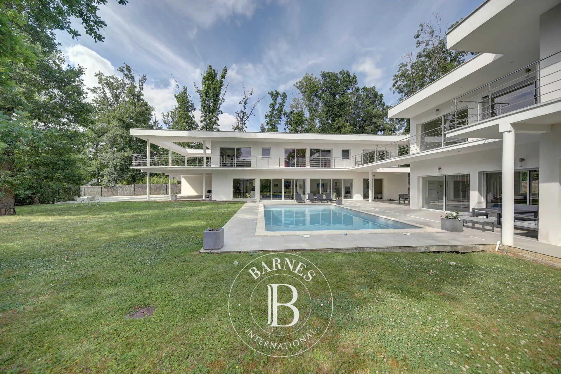 Feucherolles – Quartier privilégié – Propriété contemporaine – 433 m² – 7 chambres - picture 3