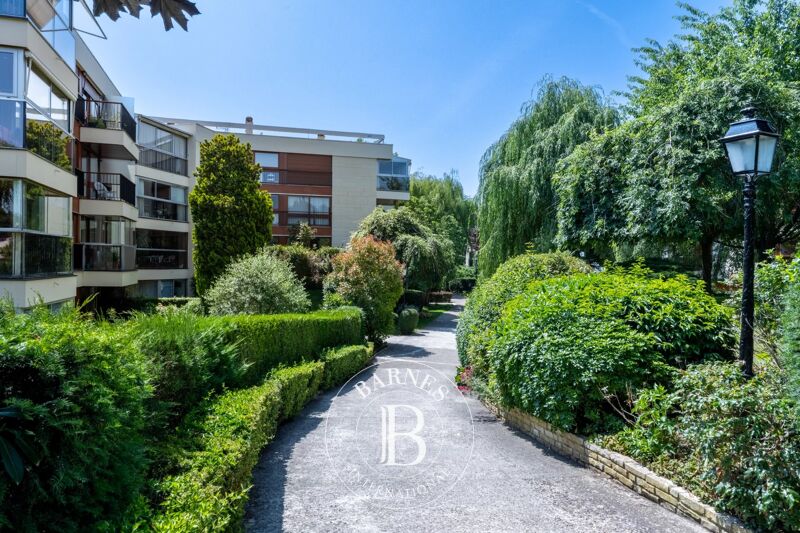 For Sale, Apartment Le Chesnay - picture 2