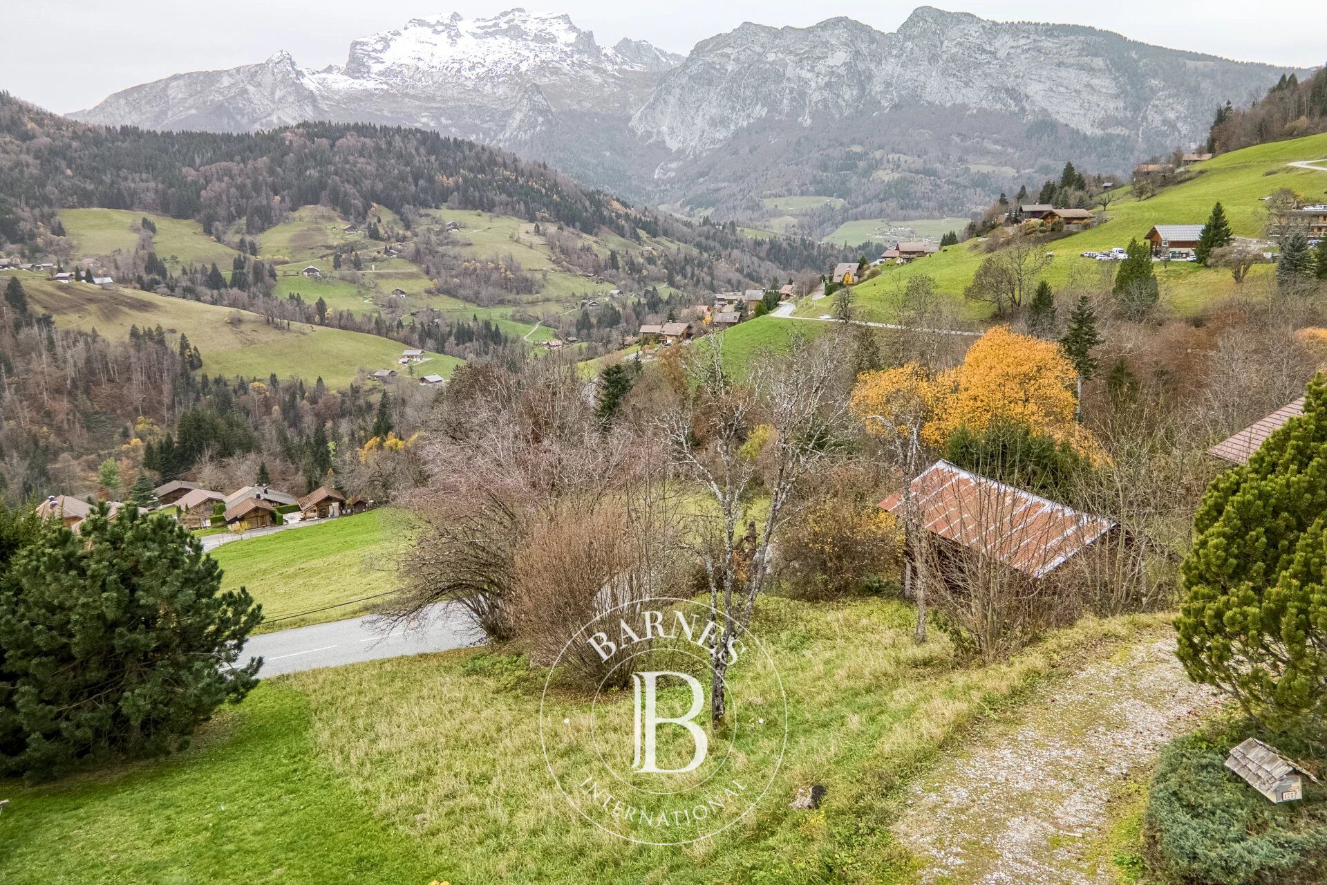 Terreno urbanizable Manigod - picture 1