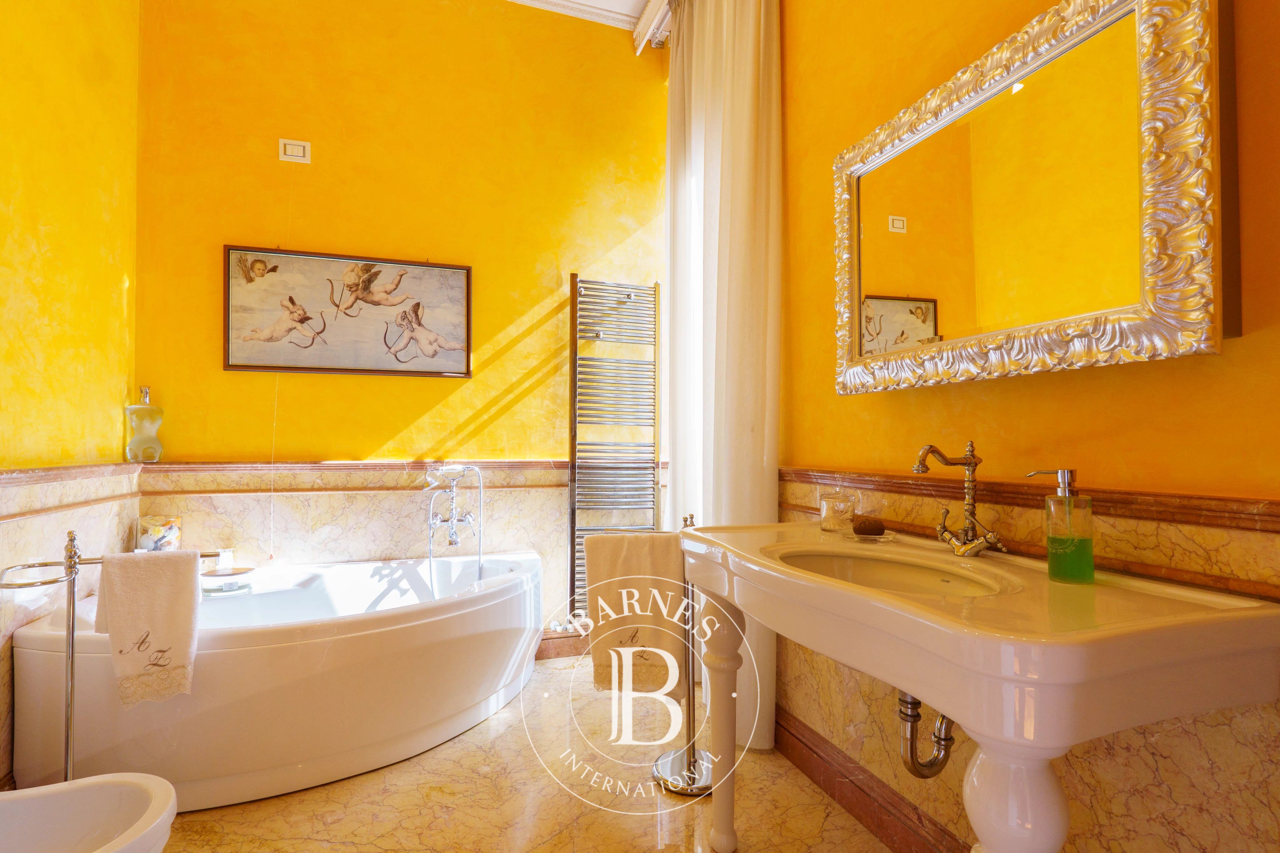 Daire Como - picture 17