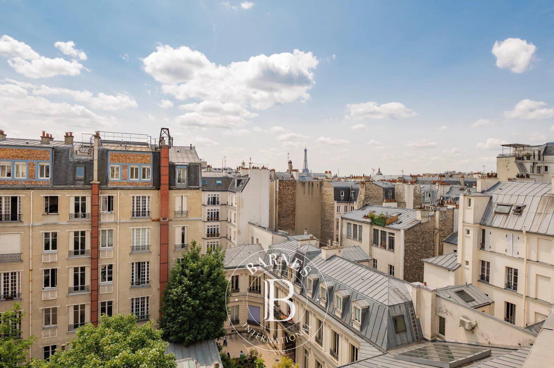 PARIS 9 - NOUVELLE ATHÈNES - 5ème ÉTAGE - ASC - PLEIN SUD - VUE TOUR EIFFEL - 3 CHAMBRES - picture 3