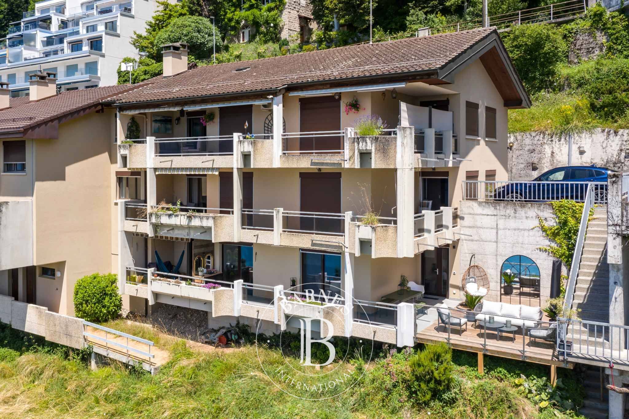 Daire Montreux - picture 15