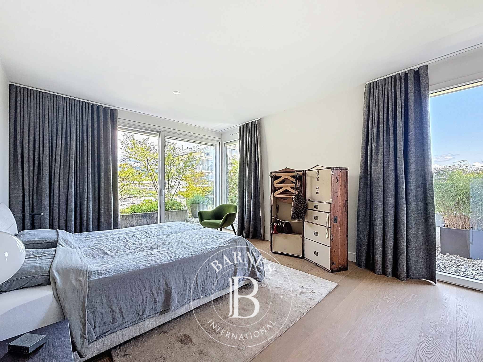 Penthouse Coppet - picture 8