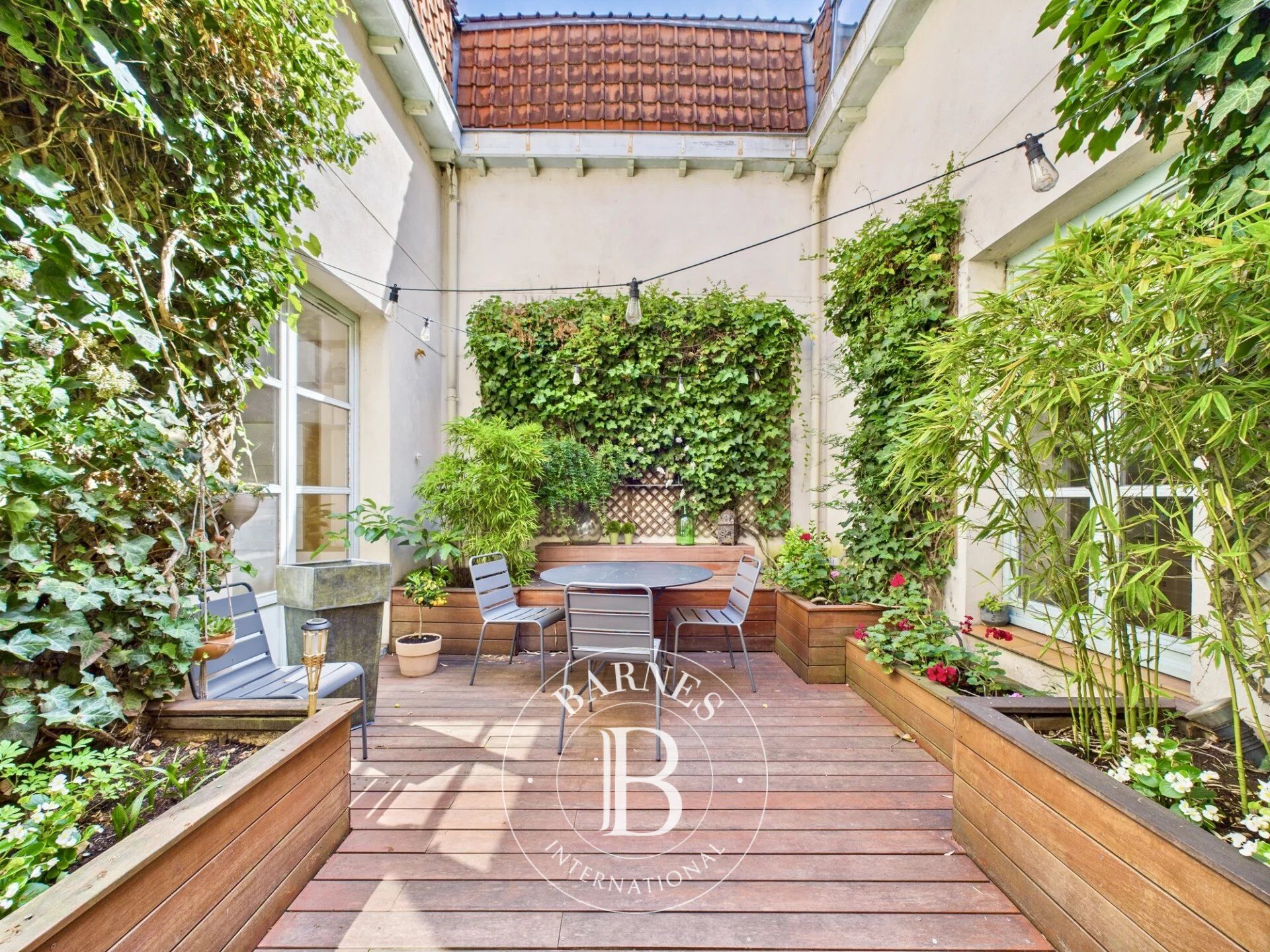 Vieux Lille Beautiful T4 apartment with terrace - Premium location - picture 1